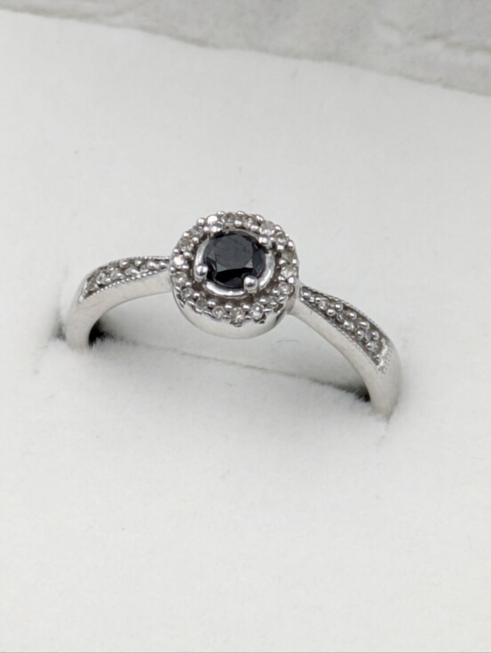 White gold 10k diamond and black diamond halo ring - Picture 2 of 11